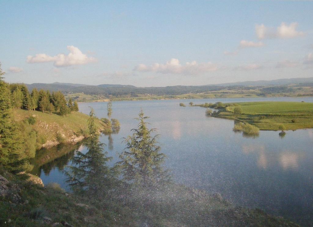Hotel La Fattoria Камільятелло-Сілано Екстер'єр фото